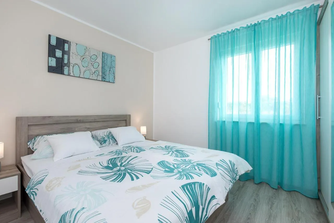 Apartman Jugo Punat 0*,  Croatia