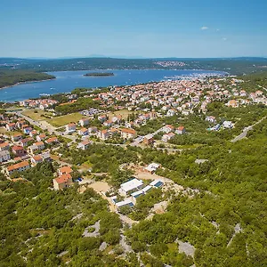 Mobile Homes And St,denis Punat